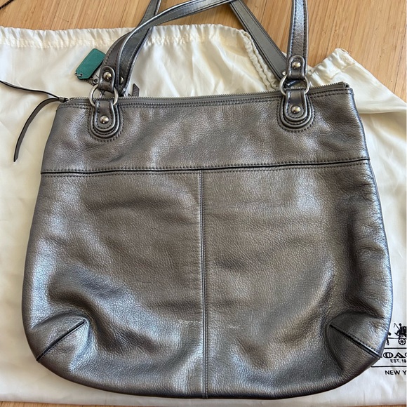 Metallic Pewter Coach Poppy Glam Tote - Picture 5 of 8